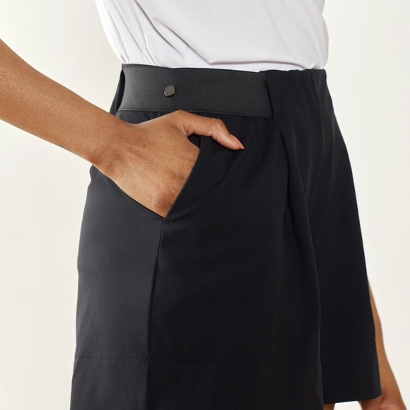 Aday Turn It Up Shorts - Picture 3 of 15